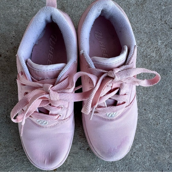 Kids Girls Light Pink Lace Up Heelys Sneakers Wheels Footwear Skate Shoes Youth2 - Picture 4 of 12